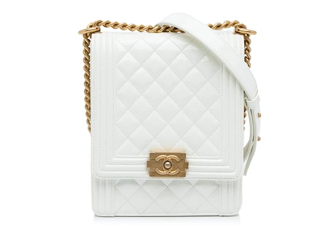 CHANEL Handbags White Leather  ref.1230376