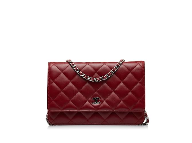 Wallet On Chain CHANEL Handtaschen Rot Leder  ref.1230439
