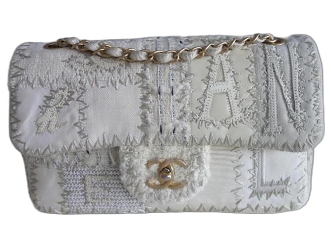 Timeless Chanel klassische Patchwork-Tasche Beige Leder Lackleder Leinwand Tweed  ref.1230642