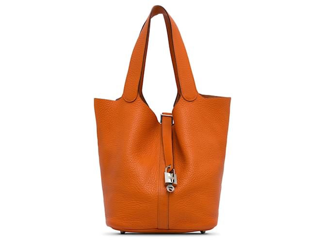 Hermès Hermes Orange Clemence Picotin Lock 26 Laranja Couro Bezerro-como bezerro  ref.1231225