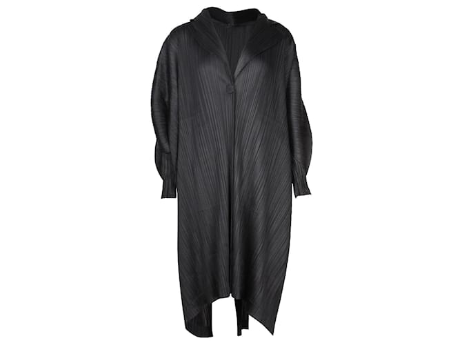Pleats Please Black Pleated Oversized Coat Polyester  ref.1231295