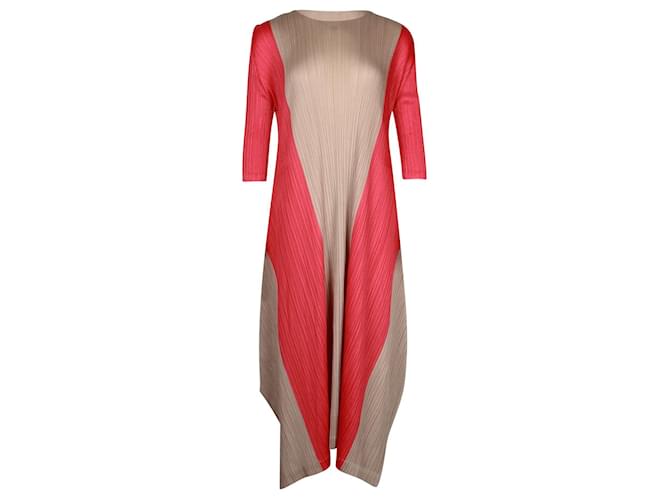 Pleats Please Beige and Red Long Sleeved Pleated Dress Flesh Polyester  ref.1231297