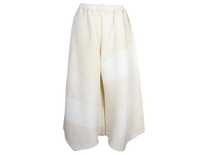 Issey Miyake Calça plissada de perna larga marfim e bege Branco Cru  ref.1231310