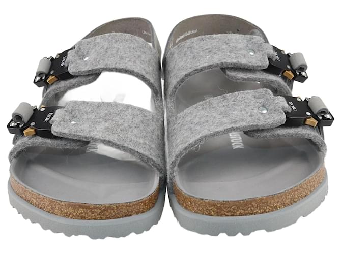 Dior x Birkenstock Sandales plates Milano grises Toile  ref.1232391