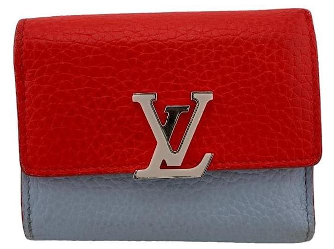 Louis Vuitton Capucines Grey Leather  ref.1232423