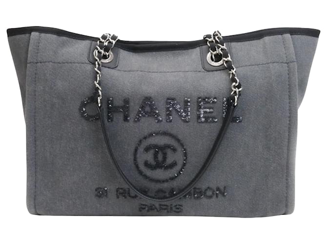 Chanel Deauville Grau Leinwand  ref.1232467