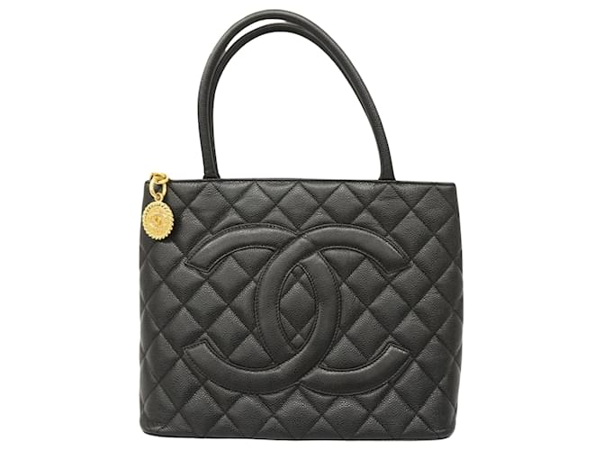 Chanel Médaillon Black Leather  ref.1232477