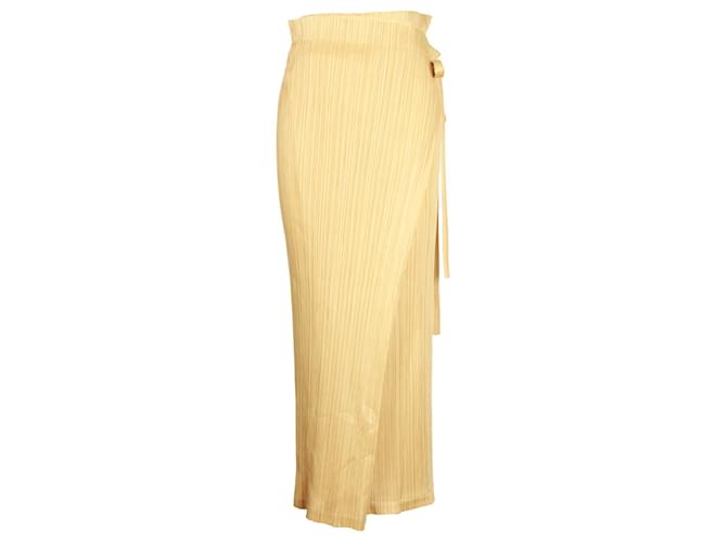 Pleats Please Wrap Midi Skirt in Yellow Polyester  ref.1232555