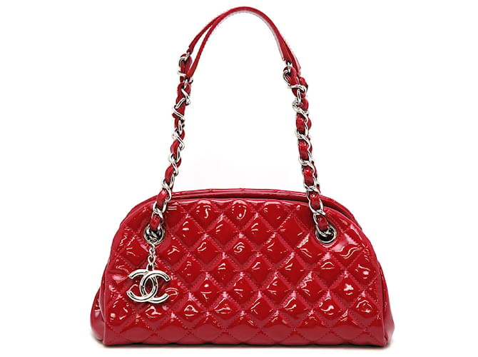 Chanel Bolsa de boliche Just Mademoiselle patenteada Vermelho  ref.1233152
