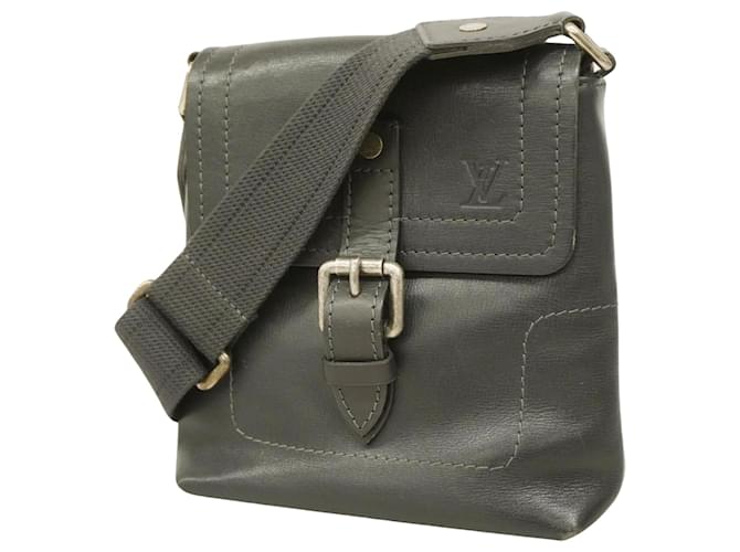 Louis Vuitton Yuma Black Leather  ref.1233965