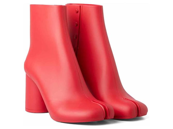 Maison Martin Margiela Ankle Boots Red Rubber  ref.1234362
