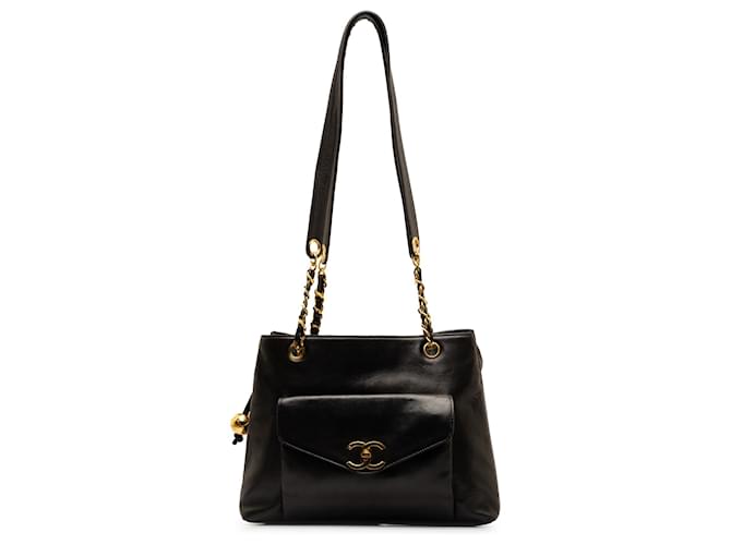Chanel Schwarze CC-Lammleder-Einkaufstasche mit Vordertasche  ref.1236136