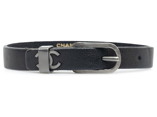 Bracelet en cuir CC noir Chanel Veau façon poulain  ref.1236141