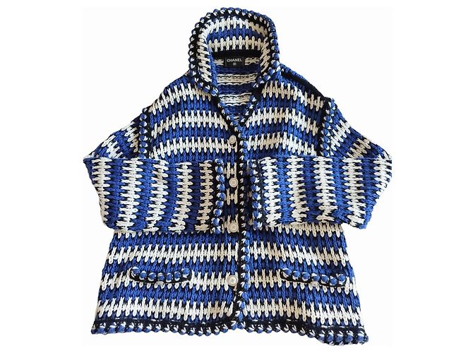 Giacca Chanel bianca, Collezione Cruise blu e nera 2021 Multicolore