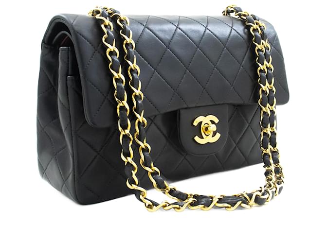 Aba forrada Chanel Classic 9"Bolsa de Ombro em Corrente Pele de Cordeiro Preta Preto Couro  ref.1236319