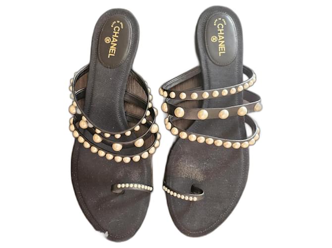 Cambon Chanel Flip Flops Sandalen Schwarz Leder Perle Tuch  ref.1236478