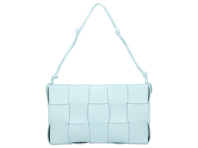 Bottega Veneta Custodia per cassetta sulla tracolla Blu Pelle  ref.1237137