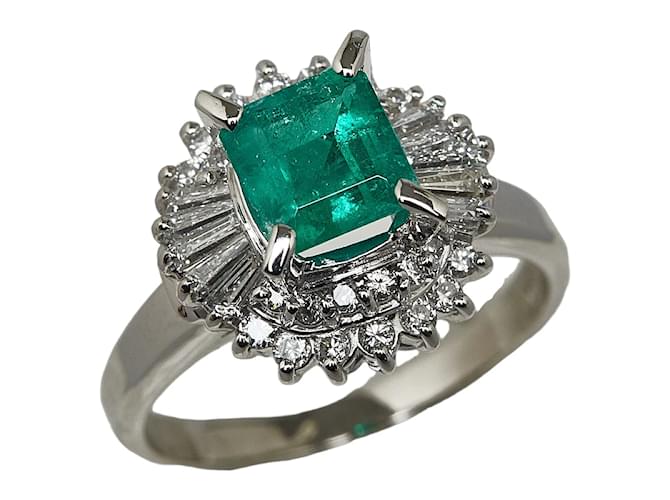 Autre Marque Platinum Emerald Diamond Ring Metal  ref.1237257