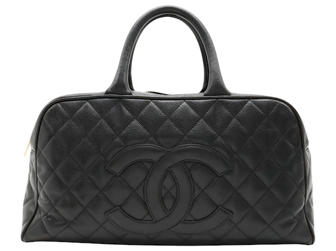 Timeless Chanel Matelassé Black Leather  ref.1237682
