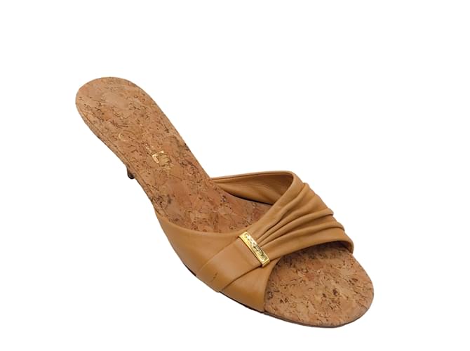 Sandales à talons chaton en cuir marron clair et liège Chanel Camel  ref.1237903