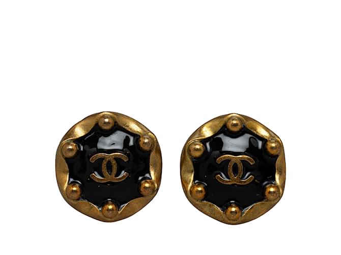 Boucles d'oreilles à clip Chanel CC dorées Plaqué or  ref.1238203