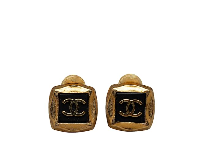 Goldfarbene, quadratische CC-Ohrclips von Chanel Golden Gelbes Gold  ref.1238204