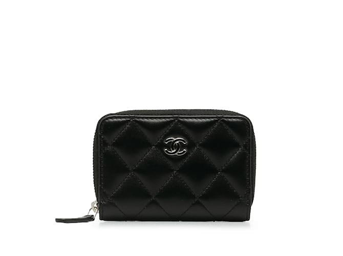 Black Chanel Quilted Lambskin Leather Coin Pouch  ref.1238321