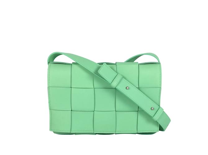 Green Bottega Veneta Leather Intrecciato Cassette Crossbody Bag Verde Pelle  ref.1238485
