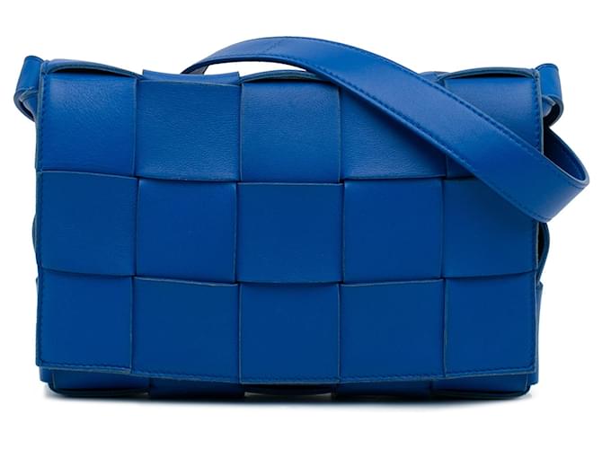 Bottega Veneta Blue Maxi Intrecciato Cassette Leather Pony-style calfskin  ref.1238713
