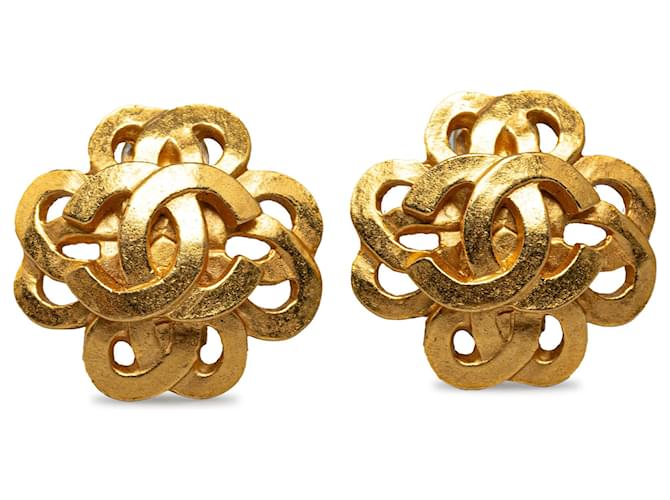 Brincos Chanel Gold CC Clip On Dourado Metal Banhado a ouro  ref.1238728
