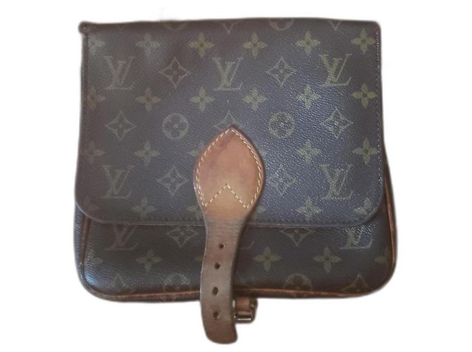 Cartouchiere Bolsa Louis Vuitton de couro marrom