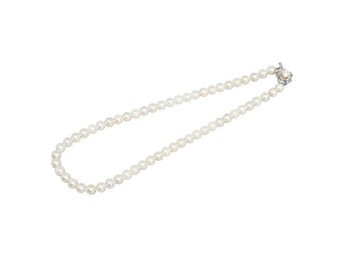 Autre Marque Classic Pearl Necklace Metal  ref.1239110