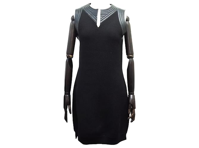 LOUIS VUITTON T DRESS42 L IN BLACK WOOL AND BLACK WOOL DRESS LEATHER DETAILS  ref.1239266