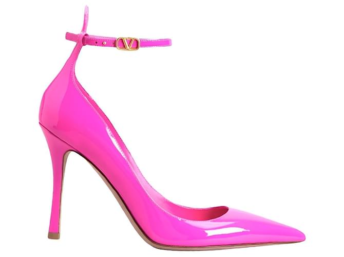 Valentino Garavani Sandals Pink Patent leather  ref.1239396