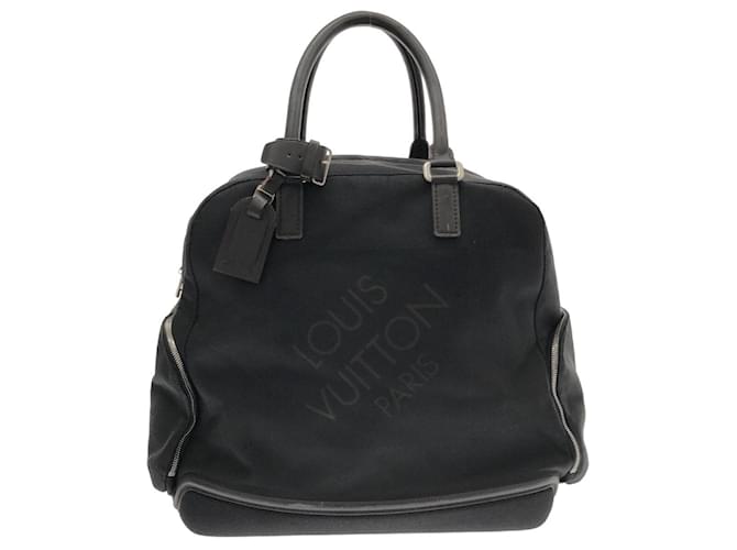 Louis Vuitton Aventurier Black Cloth  ref.1239926