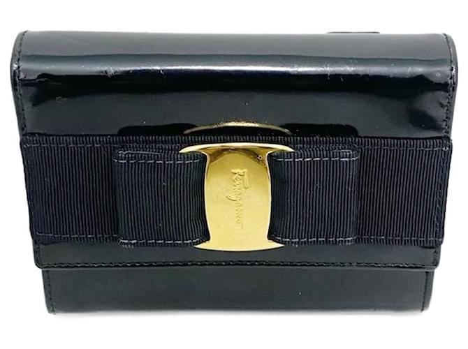Salvatore Ferragamo Vala Black Patent leather  ref.1240034