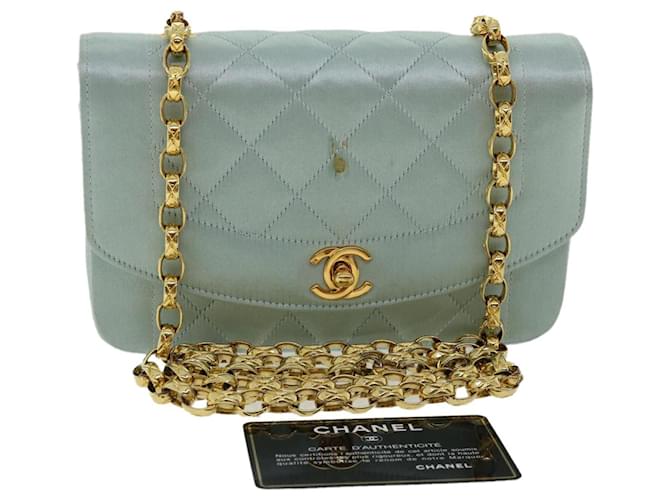 CHANEL Diana Matelasse Shoulder Bag Satin Light Blue CC Auth 33325A  ref.1240548