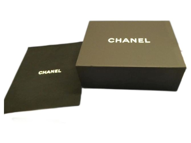 Chanel box for handbag 36x28x13 Black