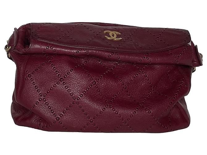 Chanel Handbags Dark red Leather  ref.1241127