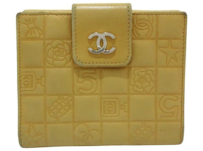 Chanel Icon Beige Leather  ref.1241775
