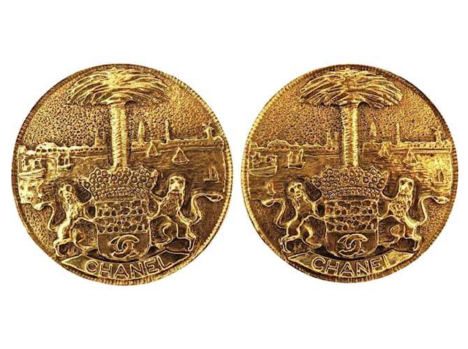 Chanel Golden Vergoldet  ref.1242119