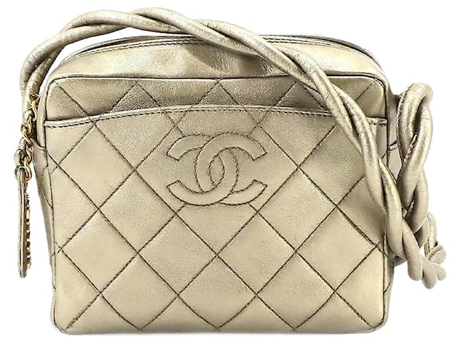 Chanel Golden Leather  ref.1242154