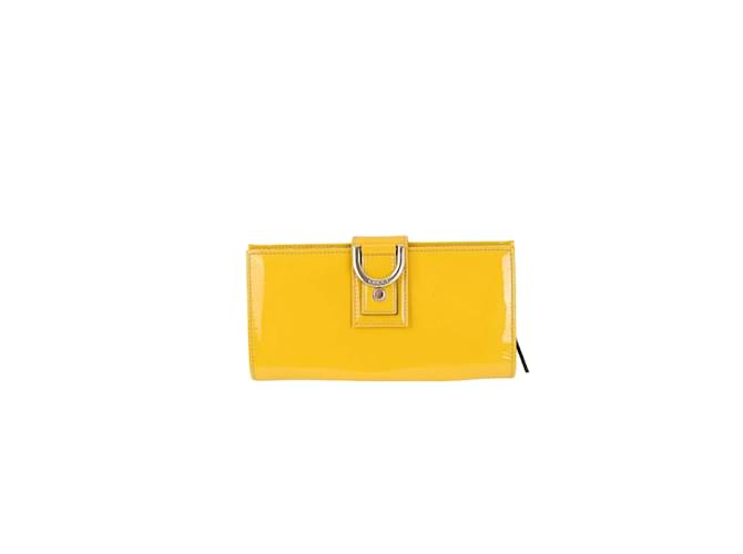 Gucci Leather wallet Yellow  ref.1242975