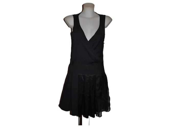 Emporio Armani new dress Black Silk Wool  ref.1243126