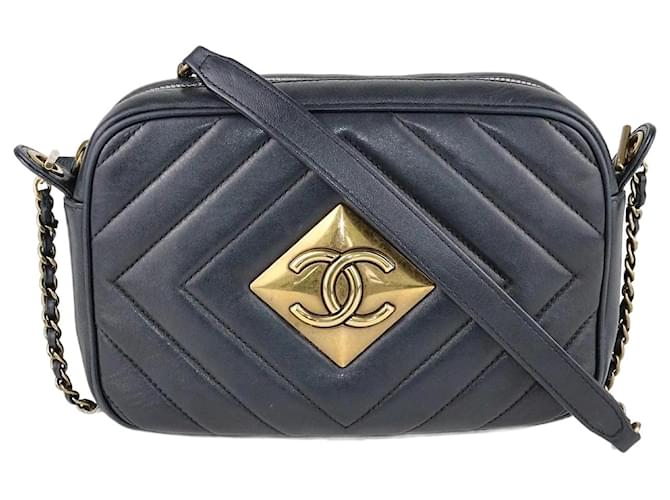 Chanel Black Pyramid Cc Camera Bag Leather  ref.1243230