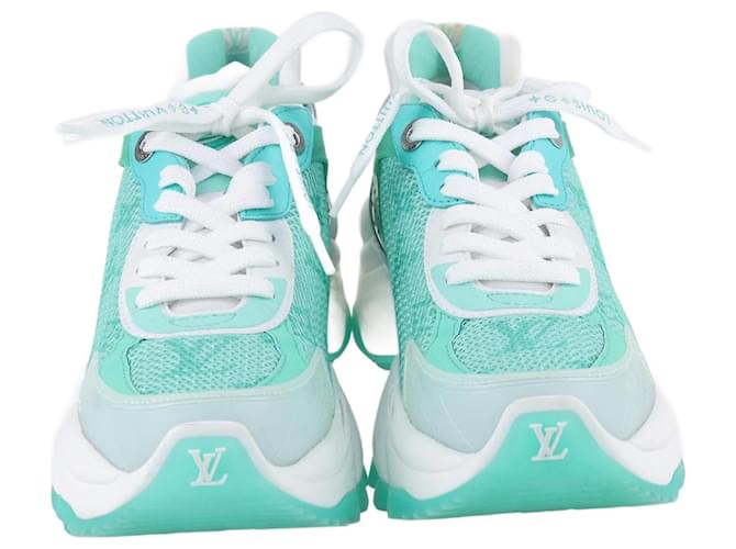 Louis Vuitton green/White Run 55 Lace Up Sneakers Leather  ref.1243258