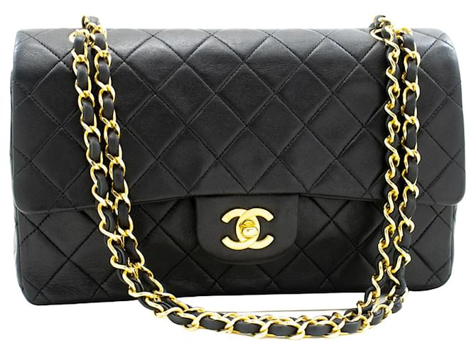 Timeless Chanel lined Flap Black Leather  ref.1243536