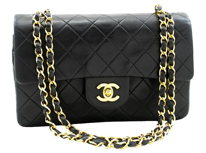 Timeless Chanel lined Flap Black Leather  ref.1243706