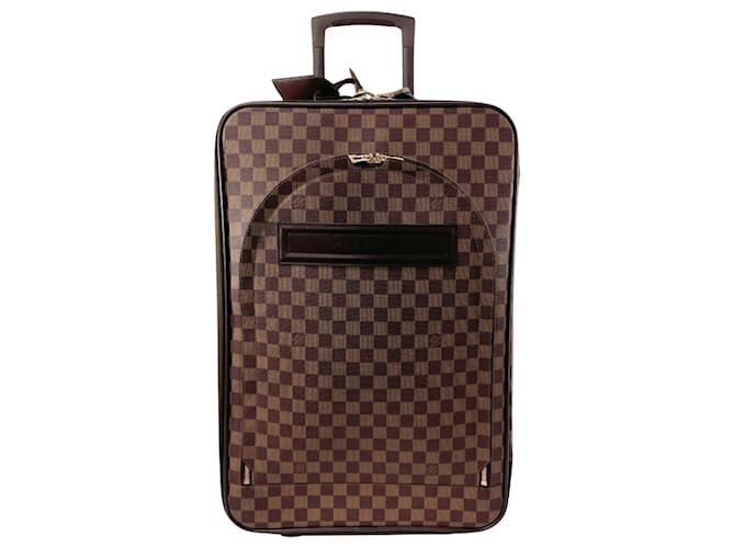 Louis Vuitton Pegase ou pégase Brown Cloth  ref.1243979