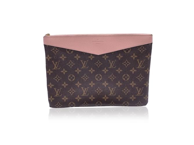 Louis Vuitton Bolsa Pochette Bolsa Diária em Lona Rosa com Monograma Marrom  ref.1244062